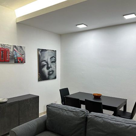 Modern Cenisio Apartment - Self Check-In & Parking Mailand Exterior foto